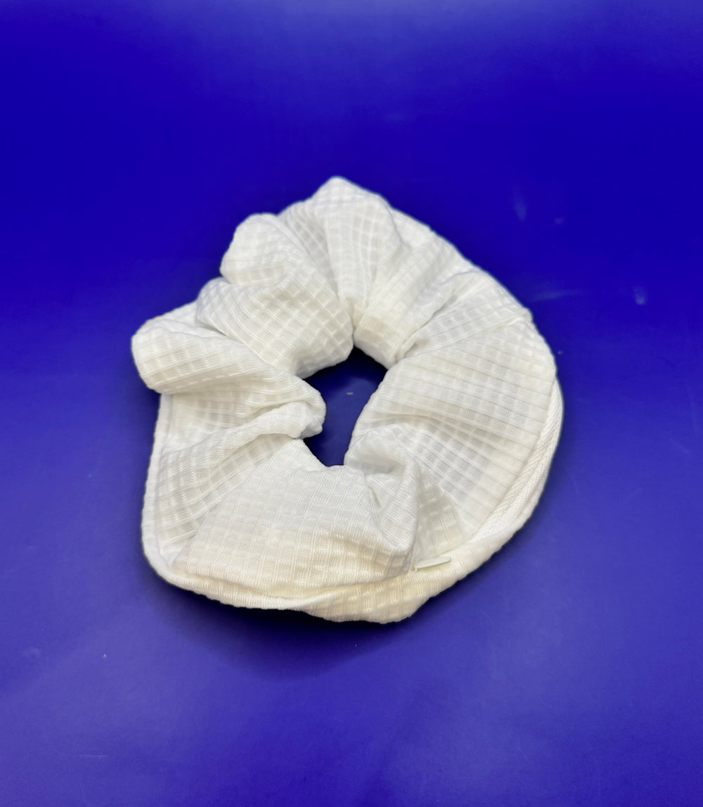 The Mustang Open Gym - Zipper Scrunchie