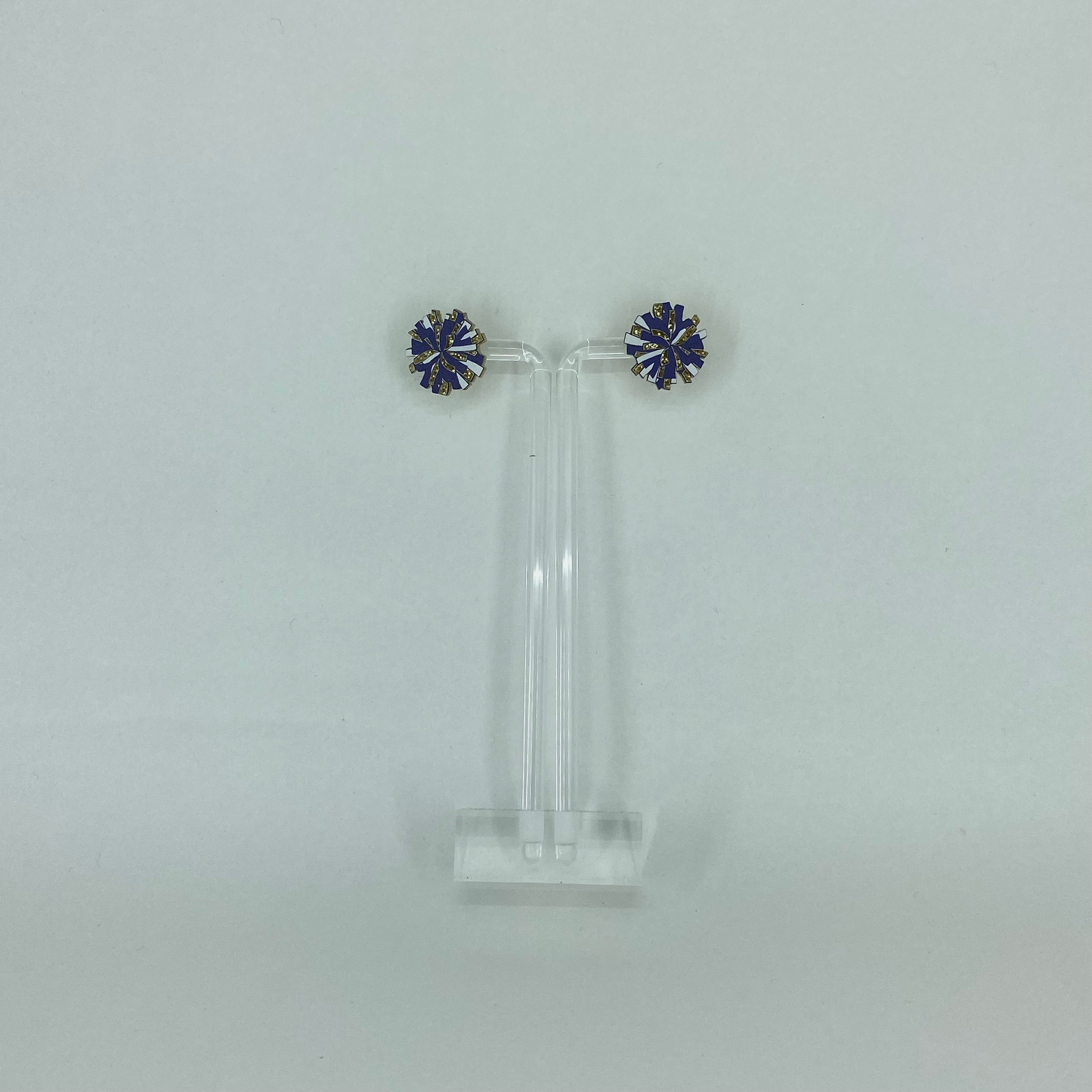 Pom Stud